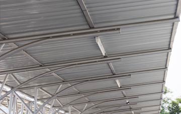 installing Bealach Maim metal roofing